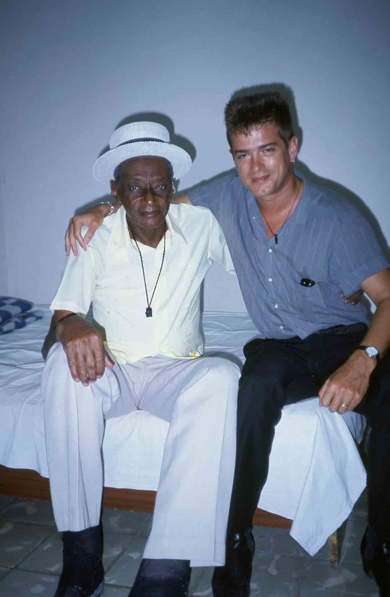 Santiago Auserón y el Guayabero