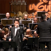 Santiago Auserón y la orquesta sinfónica de Córdoba